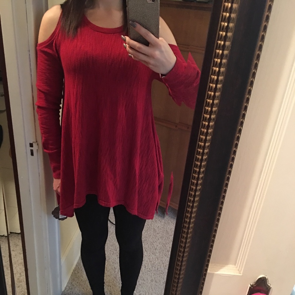NWT deep red cold shoulder shirt